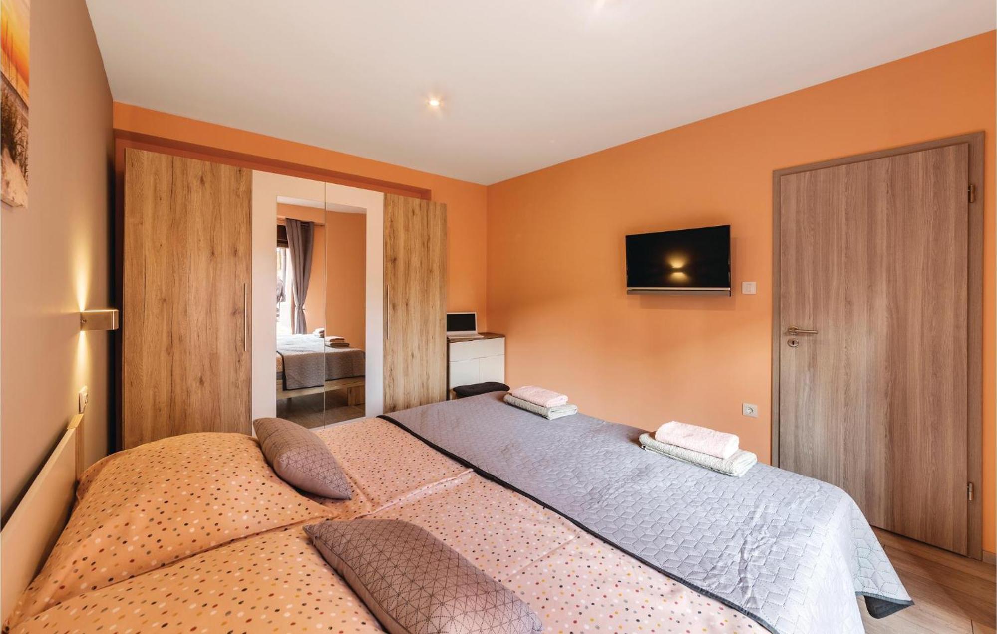 1 Bedroom Stunning Apartment In Pula Ngoại thất bức ảnh